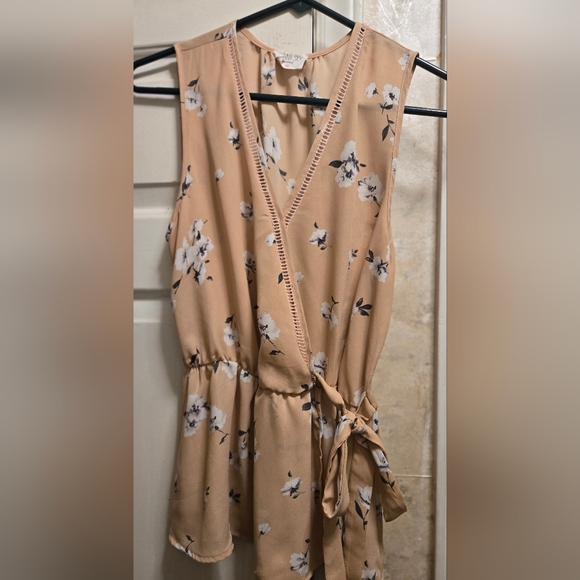 Tops - Womens Floral Sleeveless Wrap Top